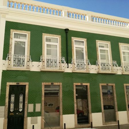 Alcacaria Do Bairro Bed & Breakfast เซตุบาล ภายนอก รูปภาพ