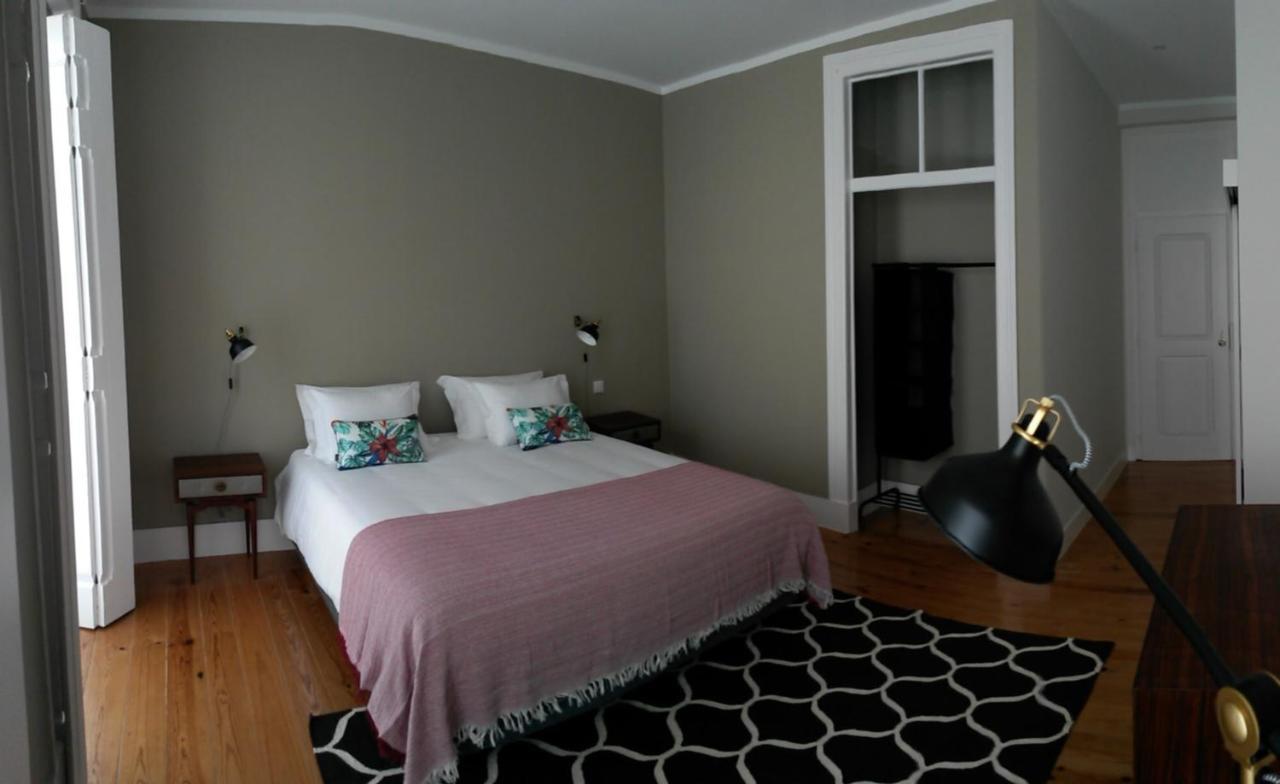Alcacaria Do Bairro Bed & Breakfast เซตุบาล ภายนอก รูปภาพ