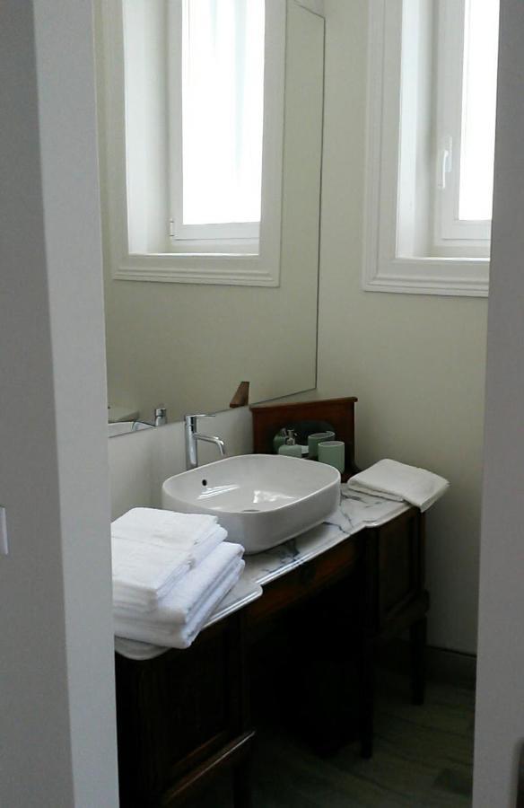 Alcacaria Do Bairro Bed & Breakfast เซตุบาล ภายนอก รูปภาพ