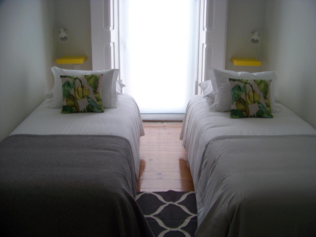 Alcacaria Do Bairro Bed & Breakfast เซตุบาล ภายนอก รูปภาพ